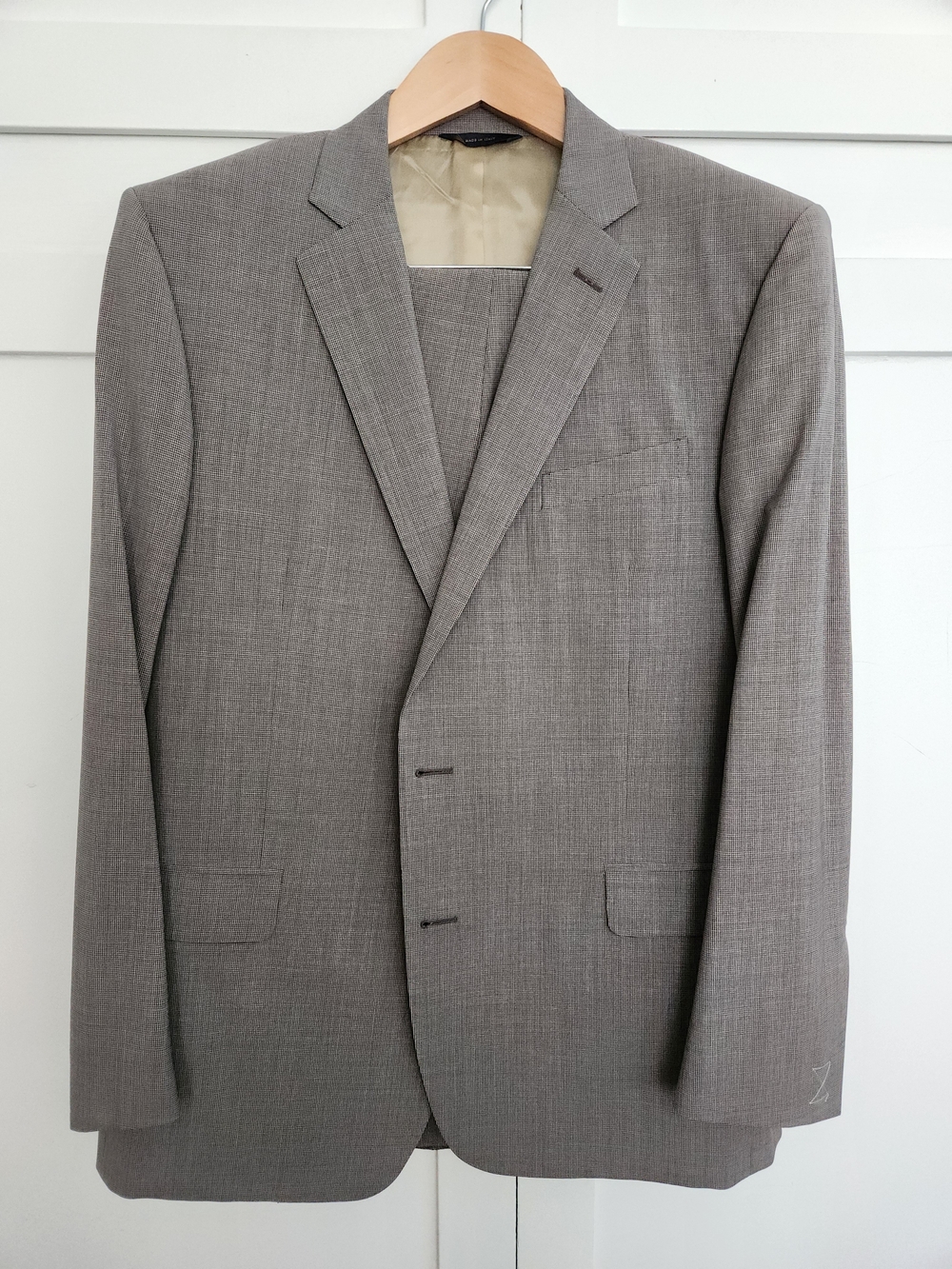 Brooks Brothers 1818 Suit Grey 44R/38W